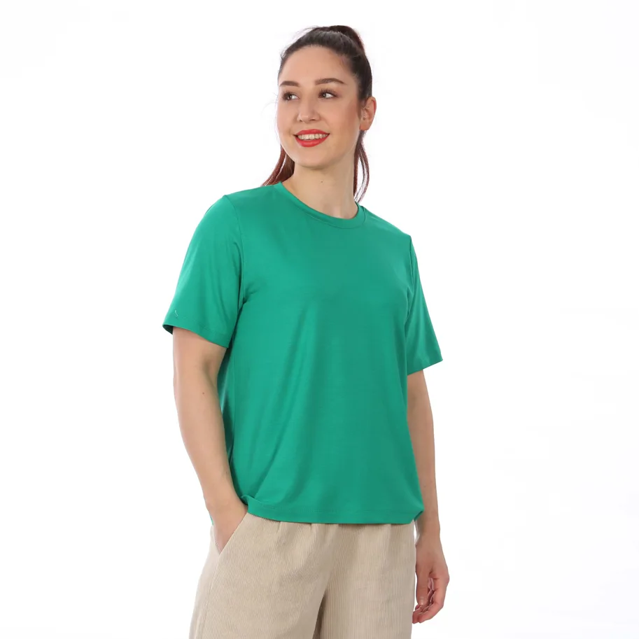 Frau Amy T-Shirt - Studio Schnittreif Sewing Pattern (German)