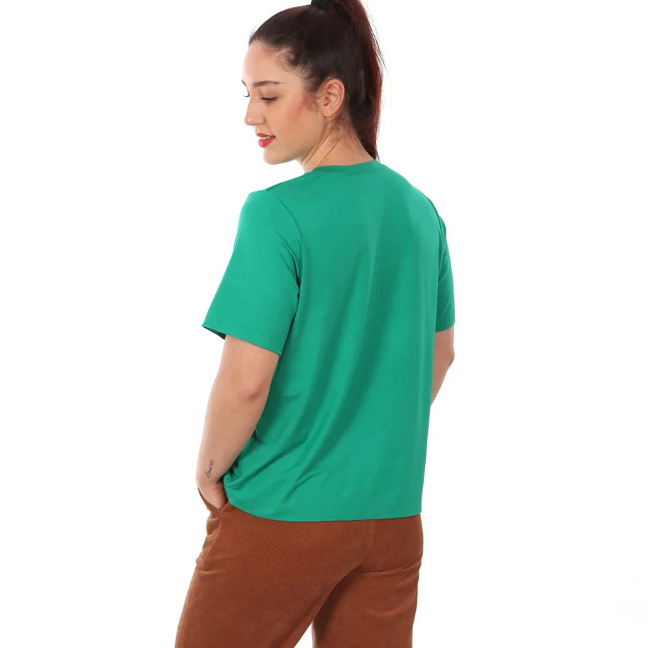 Frau Amy T-Shirt - Studio Schnittreif Sewing Pattern (German)