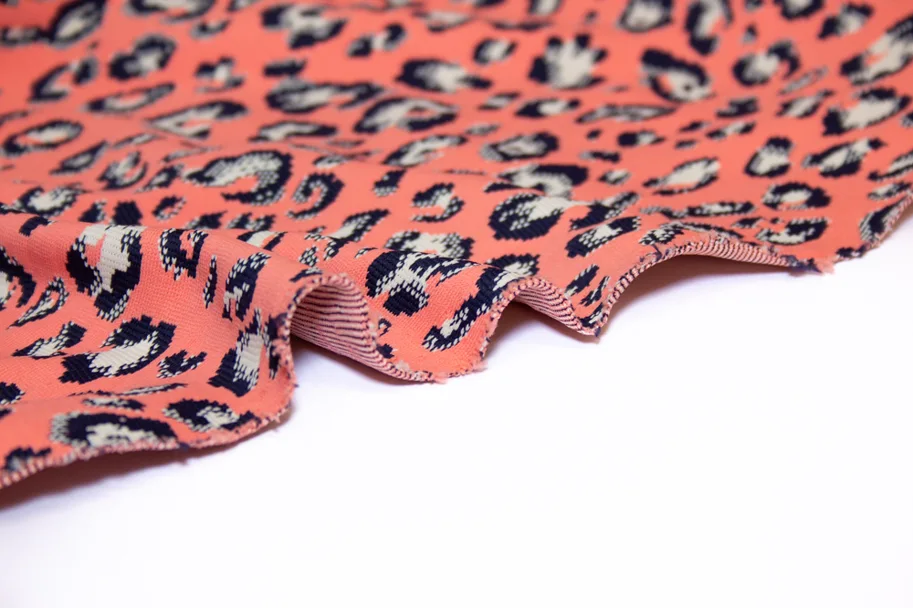 Deadstock Badestoff Sportjersey - Coral Leo