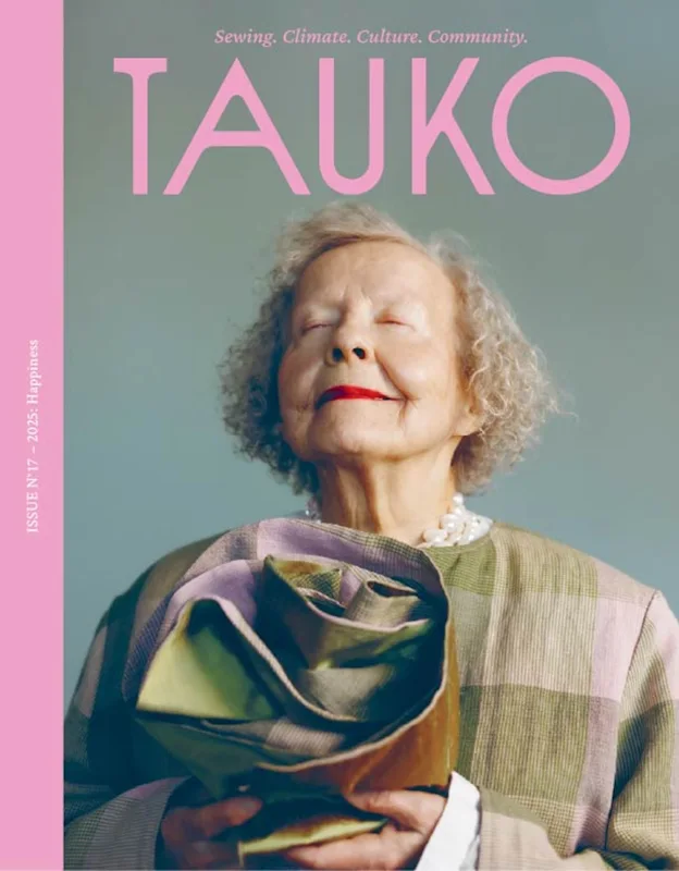 bucher-tauko-magazine-issue-17-happiness-nahmagazin-01.jpg
