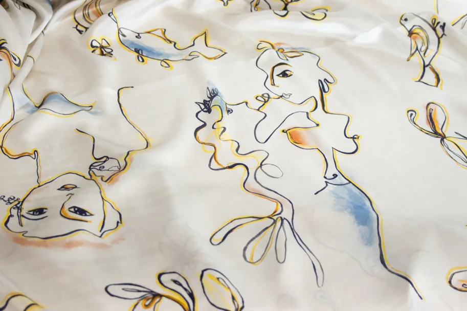 Seide Satin Deadstock - Love is Love