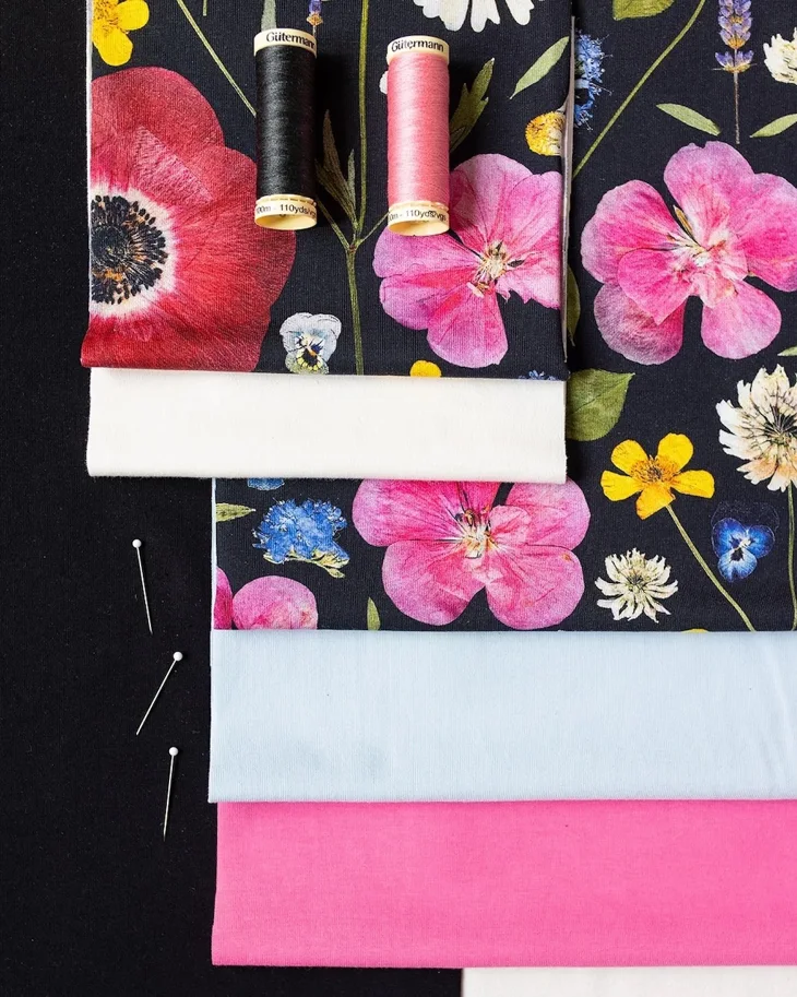 Organic Jersey - Whisper of Summer Black