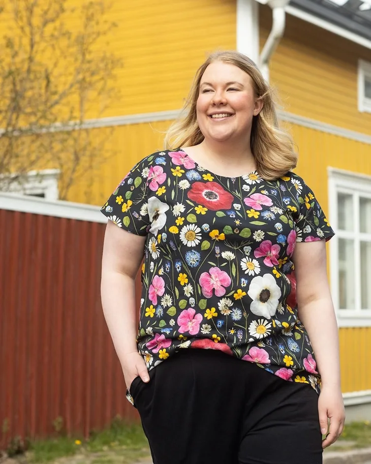 Organic Jersey - Whisper of Summer Black