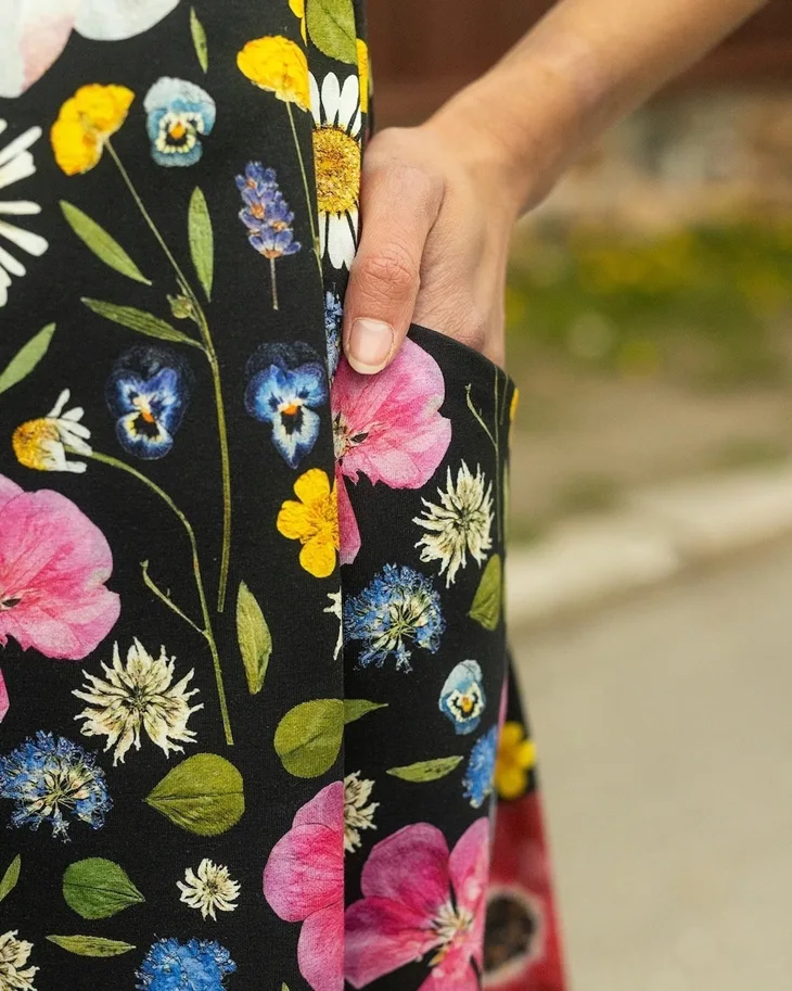 Organic Jersey - Whisper of Summer Black