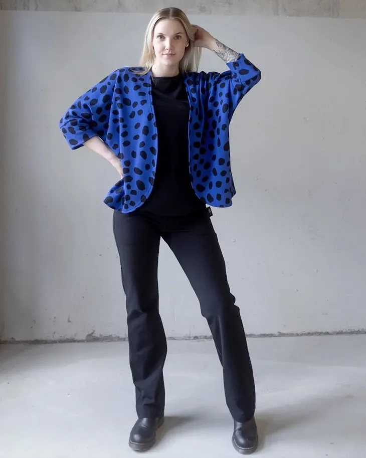 Organic Knit Jacquard - Cheetah Dots Blue Black