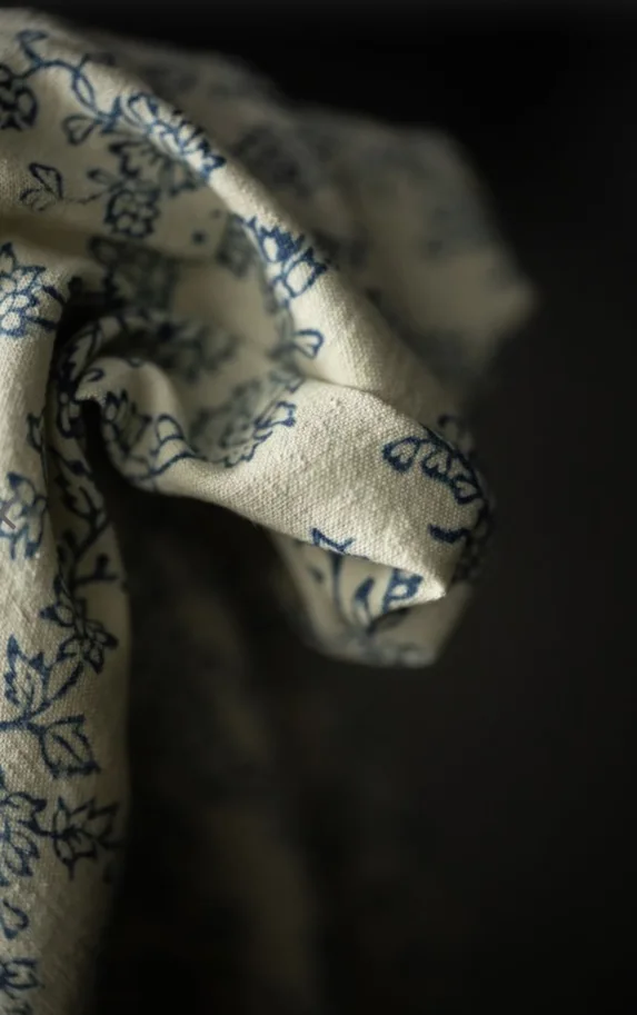 Bio Indian Blockprint - Creeping Blue Ecru